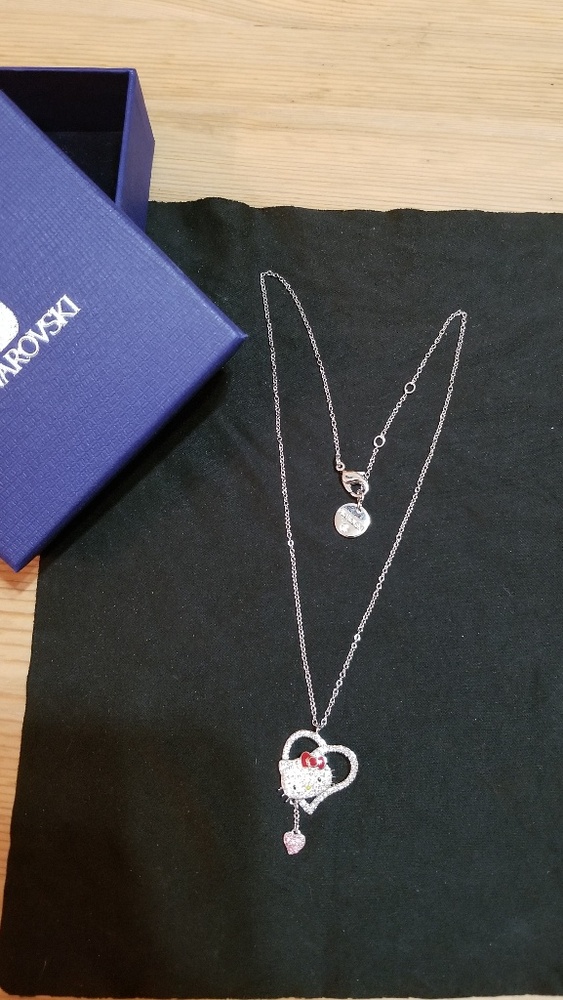 Swarovski Hello Kitty Necklace - Picture 3 of 5